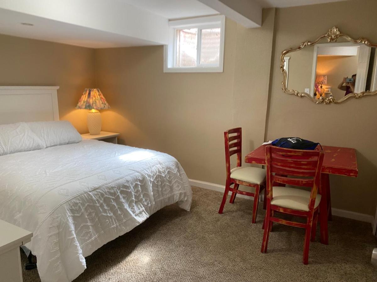 Westside Large Home コロラドスプリングス エクステリア 写真